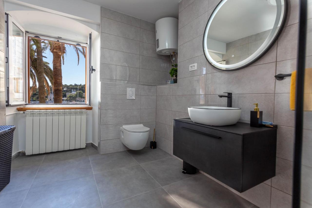 Deluxe Dreamy Room In The Center Of Hvar With Sea View Hvar Town Exterior foto